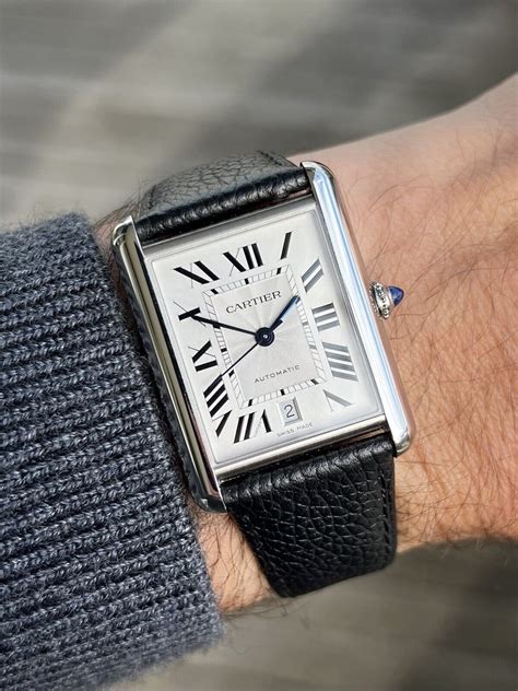 cartier tank must vs xl.